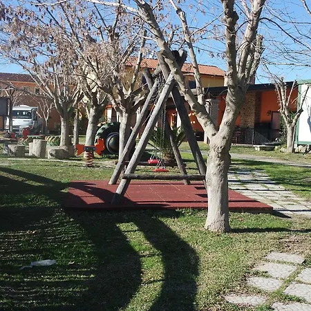 Agriturismo Masseria I Risi * سانت أوْفيمِيا لاميتْسْيا