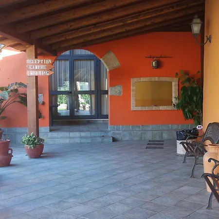 Agriturismo Masseria I Risi Landhaus *