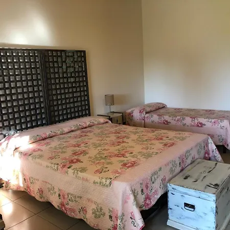 منزل ريفي Agriturismo Masseria I Risi