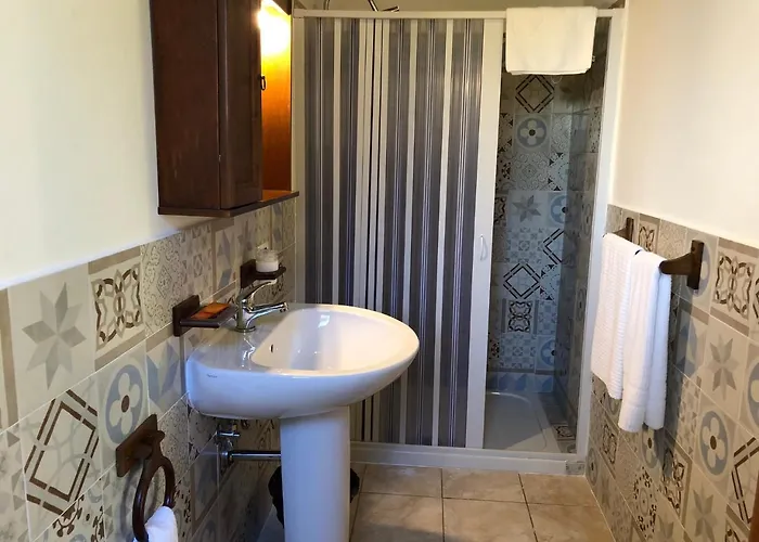 阿格利特玛瑟利亚里斯酒店 * 圣欧费米亚拉默齐亚