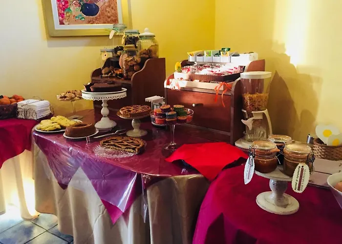 阿格利特玛瑟利亚里斯酒店 * 圣欧费米亚拉默齐亚